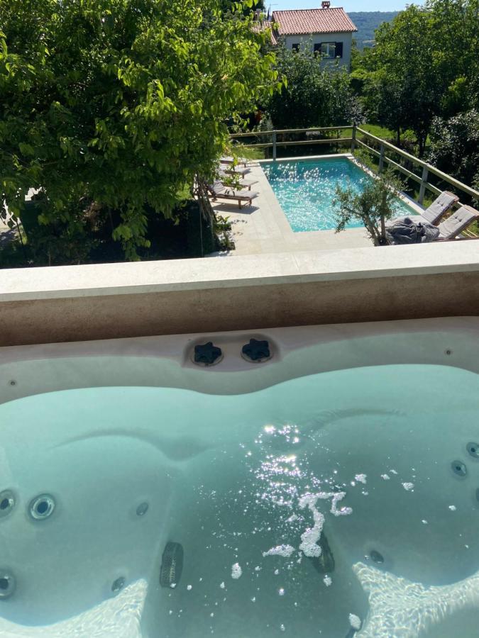 Wellness House Oliva With Heated Salt Water Pool, Sauna & Jakuzzi *