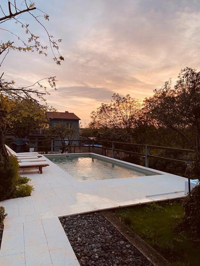 Wellness House Oliva With Heated Salt Water Pool, Sauna & Jakuzzi Villa